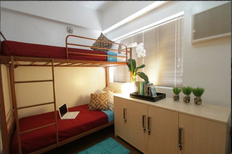The Woodridge Residencesは二段ベッドを用いたお部屋